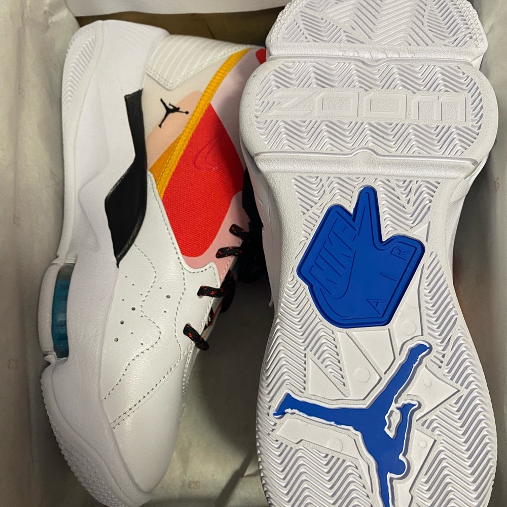 Jordan zoom 93